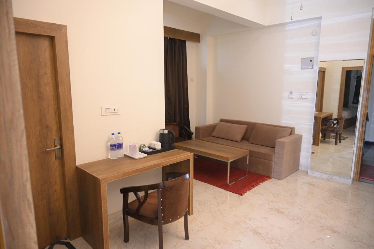 The Govindam Resort Vrindāvan Dış mekan fotoğraf